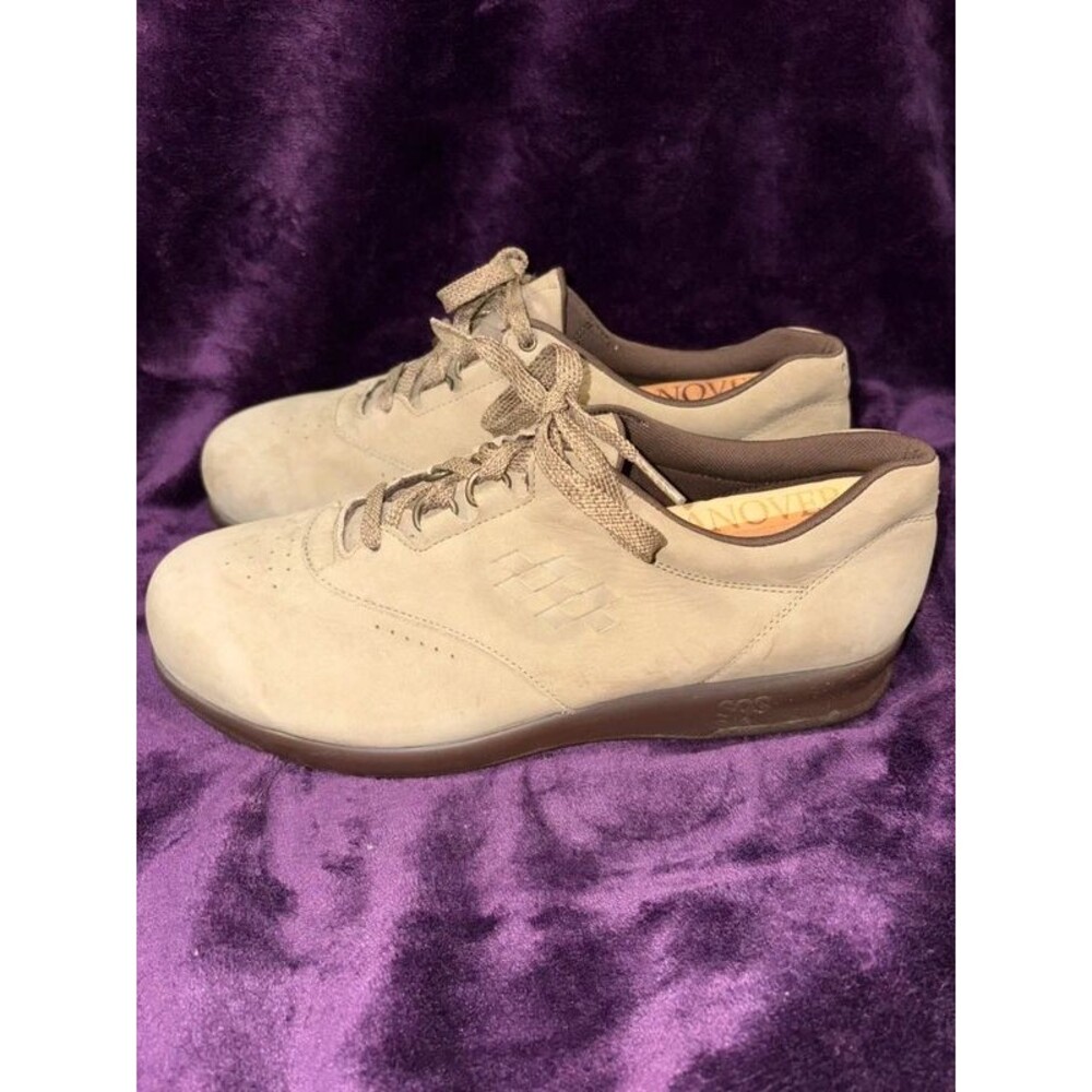 New Womens SAS Free Time walking shoes Sz 11 WW Double Wide